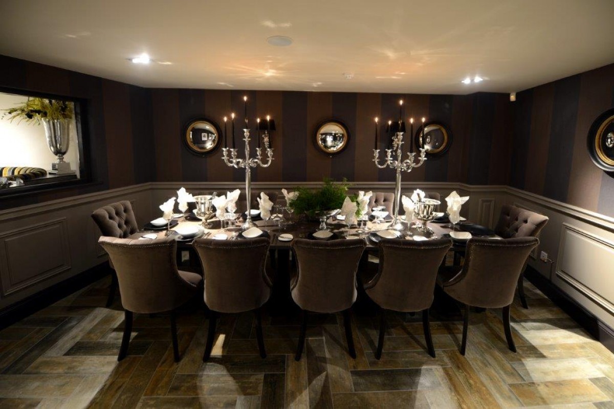 Gastro pub fine dining