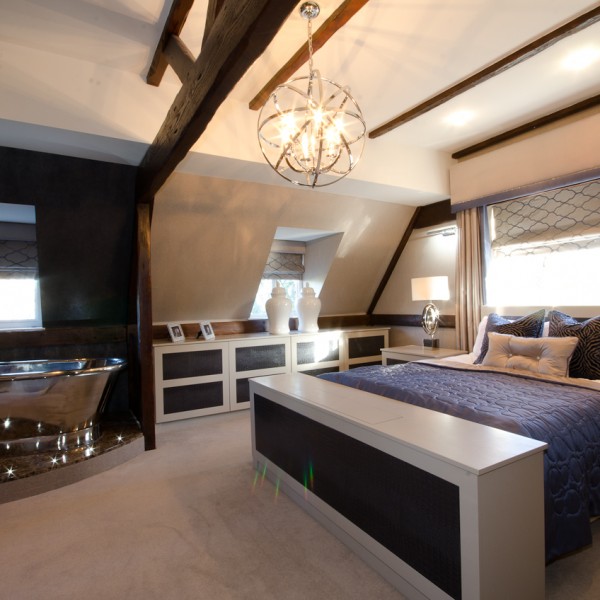 polished nickel bath in modern classic bedroom design