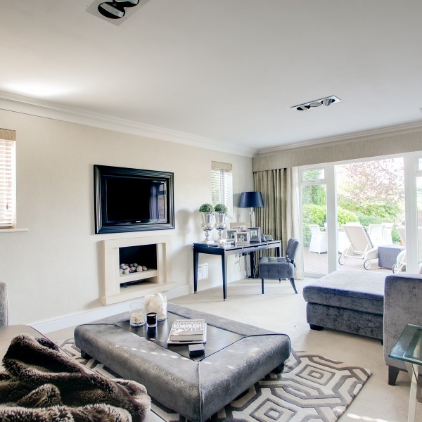 Luxury sitting room interior design for executive home